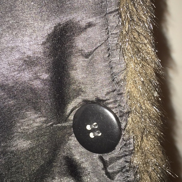 BEAUTIFUL CHOCOLATE BROWN FAUX MINK COAT - Picture 4 of 4